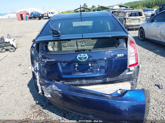 Toyota Prius Two 2015 JTDKN3DU2F1991133 Image 17