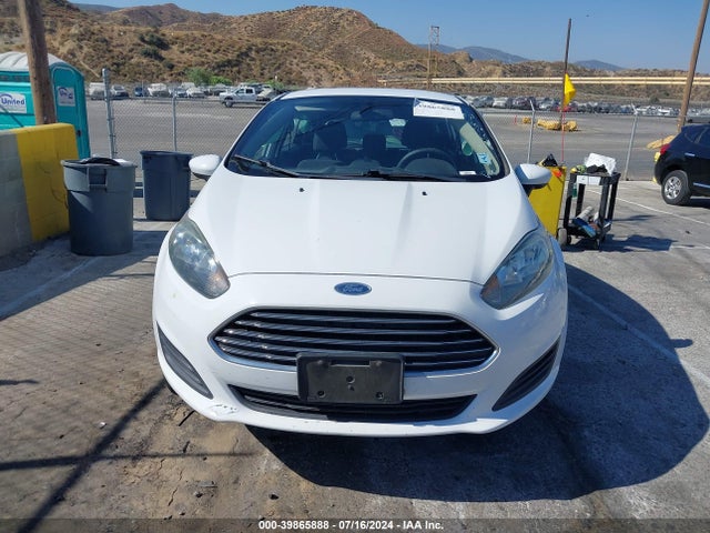 Ford FIESTA SE 2018 3FADP4EJ1JM118813 Image 12