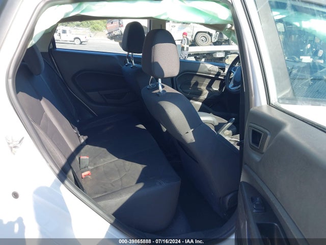 Ford FIESTA SE 2018 3FADP4EJ1JM118813 Image 8