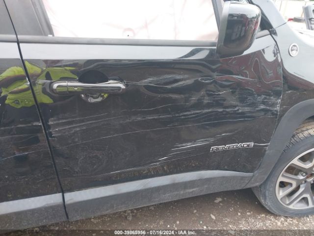 ZACCJBBB8HPF05777 Jeep Renegade Latitude 4x4