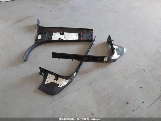 3GCUKREC8EG459296 Chevrolet Silverado 1500 1lt/2lt