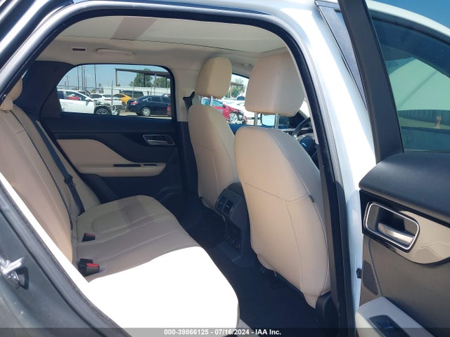 2017 JAGUAR F-PACE SADCS2BV4HA059669 Photo 7