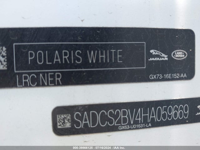 2017 JAGUAR F-PACE SADCS2BV4HA059669 Photo 8