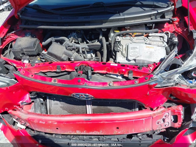 Toyota Prius C Four 2015 JTDKDTB36F1111712 Image 10
