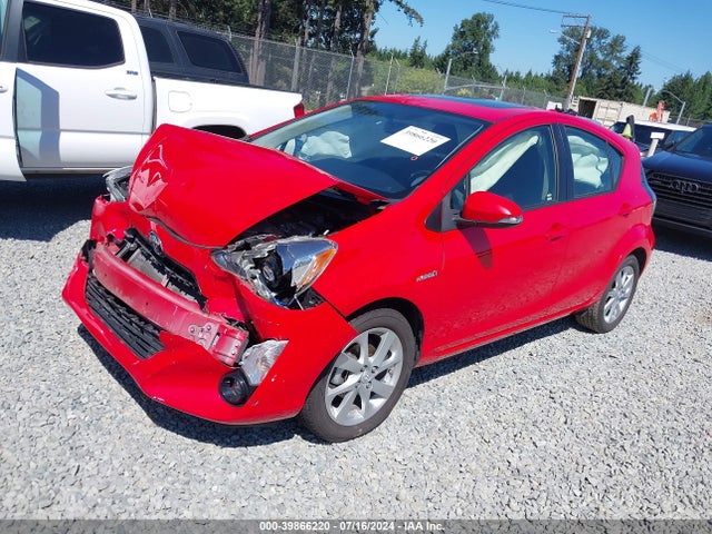 Toyota Prius C Four 2015 JTDKDTB36F1111712 Image 2