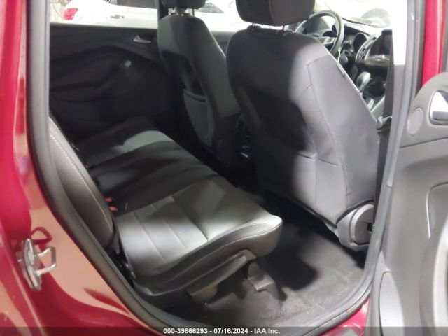 1FMCU9GX2GUB65250 Ford ESCAPE SE