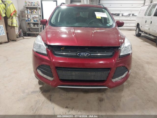 1FMCU9GX2GUB65250 Ford ESCAPE SE