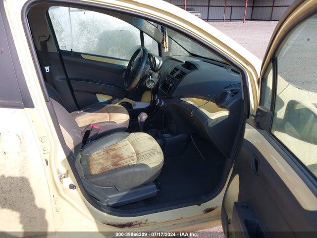Chevrolet Spark Ls Auto 2014 KL8CB6S99EC402734 Image 5