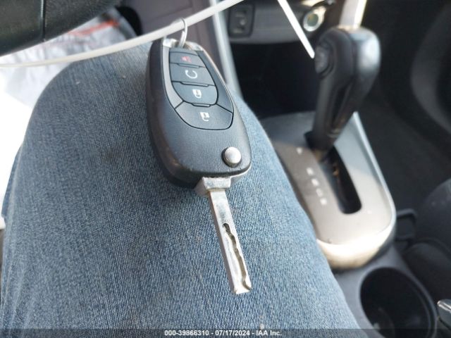 KL7CJNSB7MB305802 Chevrolet Trax Awd Ls