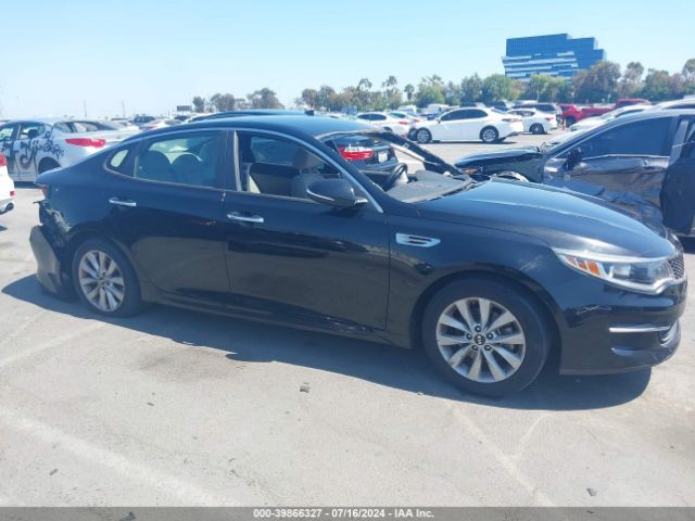 5XXGT4L32JG267465 KIA Optima Lx