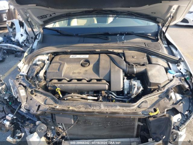 YV4902RMXG2799127 Volvo Xc60 T6 Platinum
