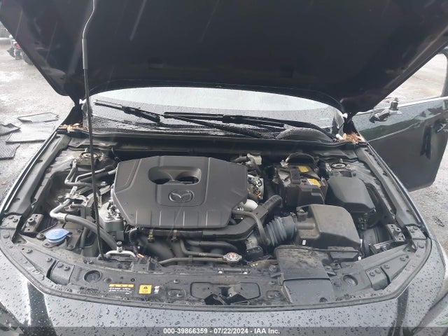 JM1BPBMM7P1616666 Mazda Mazda3 2.5 S Premium