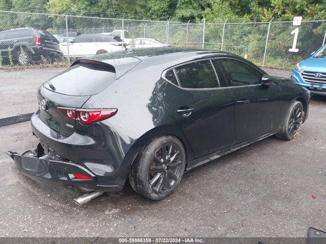 JM1BPBMM7P1616666 Mazda Mazda3 2.5 S Premium