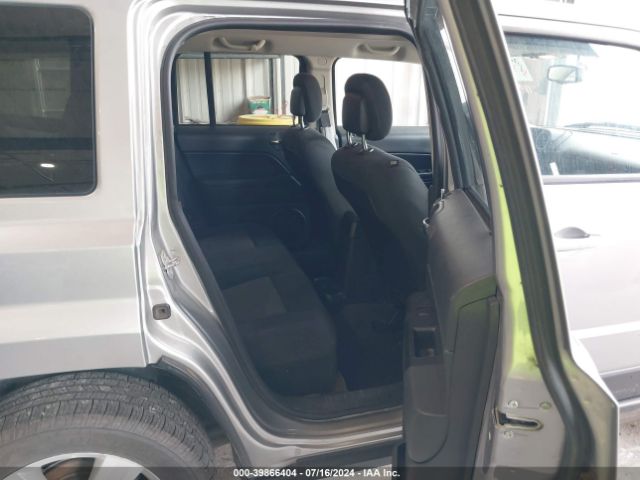 1C4NJRFB3GD742038 Jeep Patriot Latitude