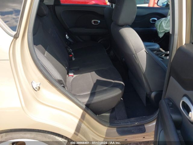 KNDJN2A23F7124829 KIA Soul