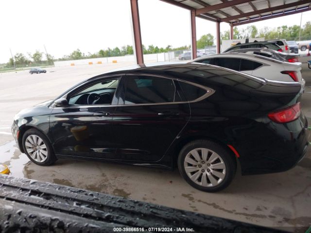 1C3CCCFB3FN550808 Chrysler 200 LX
