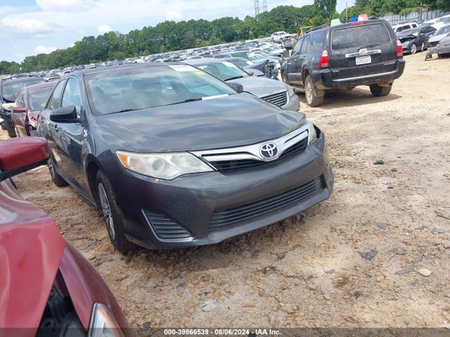 Toyota CAMRY LE 2014 4T1BF1FK8EU372834 Image 1