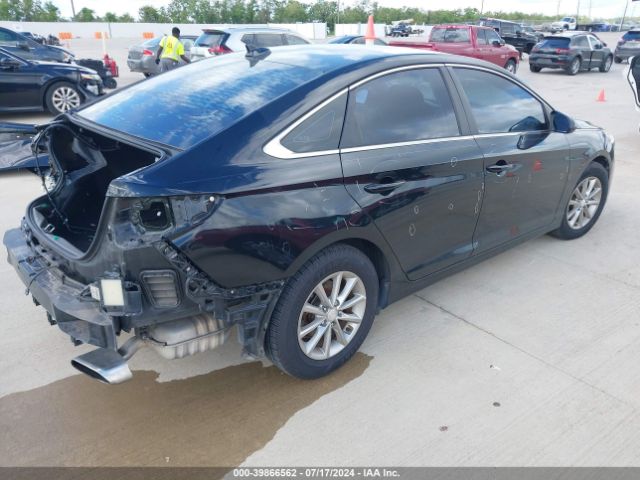 5NPE24AF3JH622946 Hyundai SONATA SE