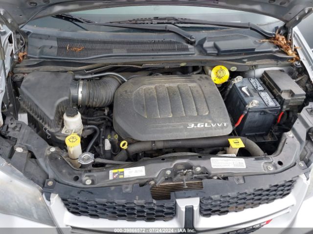 2C4RDGEG4ER431710 Dodge Grand Caravan R/t