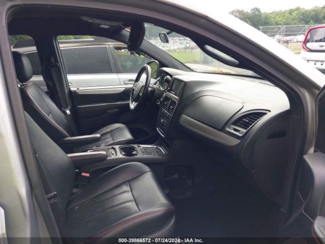 2C4RDGEG4ER431710 Dodge Grand Caravan R/t