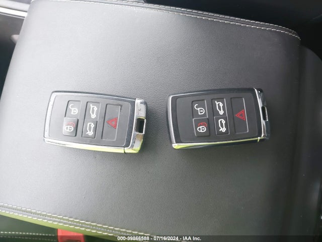 2019 JAGUAR I-PACE SADHD2S17K1F71188 Photo 10