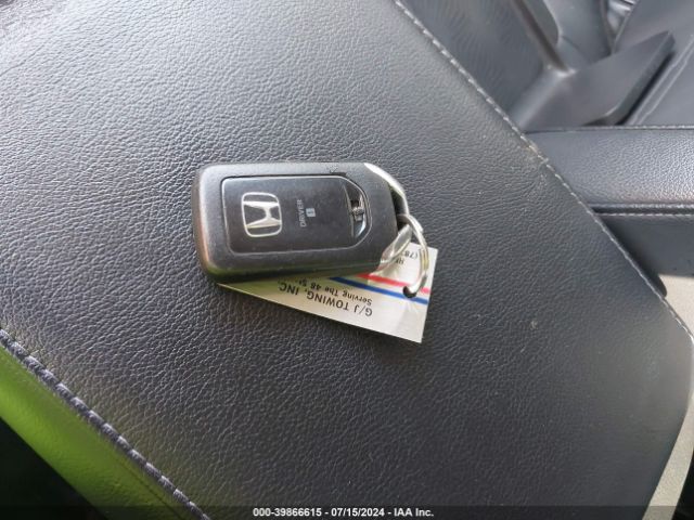 JHLRW2H81KX002039 Honda Cr-v Ex-l