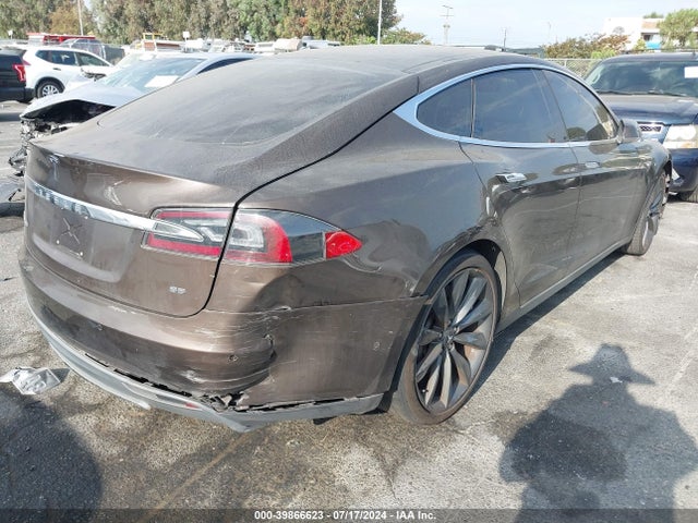 2014 TESLA MODEL S 5YJSA1H13EFP51451 Photo 3