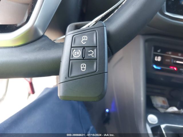 3VV3B7AX2NM135305 Volkswagen Tiguan 2.0t Se