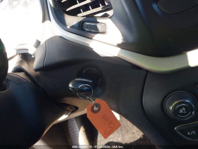 1C4PJMAB1EW210999 Jeep Cherokee Sport