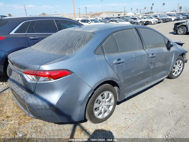 Toyota COROLLA LE 2022 JTDEPMAEXN3028879 Image 4