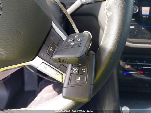 3VV3B7AX1NM152886 Volkswagen Tiguan 2.0t Se