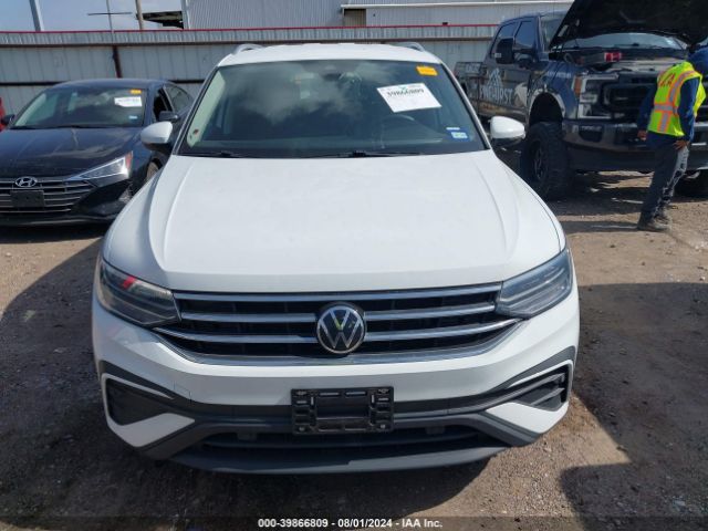 3VV3B7AX1NM152886 Volkswagen Tiguan 2.0t Se