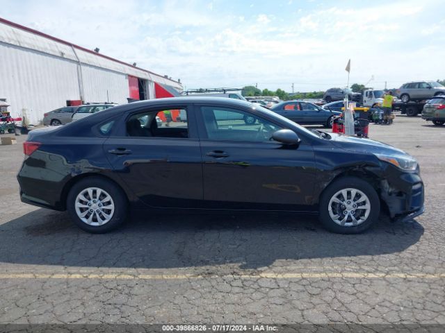 3KPF24AD9KE028113 KIA FORTE FE