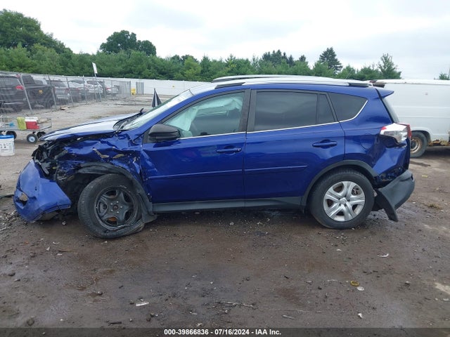 Toyota RAV4 LE 2015 2T3BFREV2FW385176 Image 15