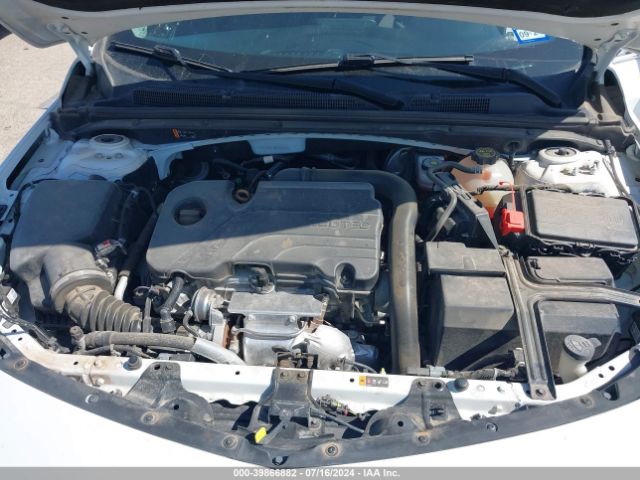 1G1ZD5ST7MF067075 Chevrolet Malibu Fwd Lt