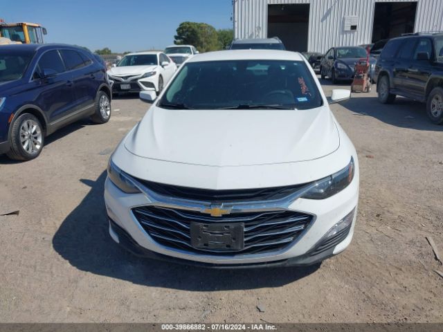 1G1ZD5ST7MF067075 Chevrolet Malibu Fwd Lt