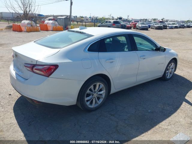 1G1ZD5ST7MF067075 Chevrolet Malibu Fwd Lt