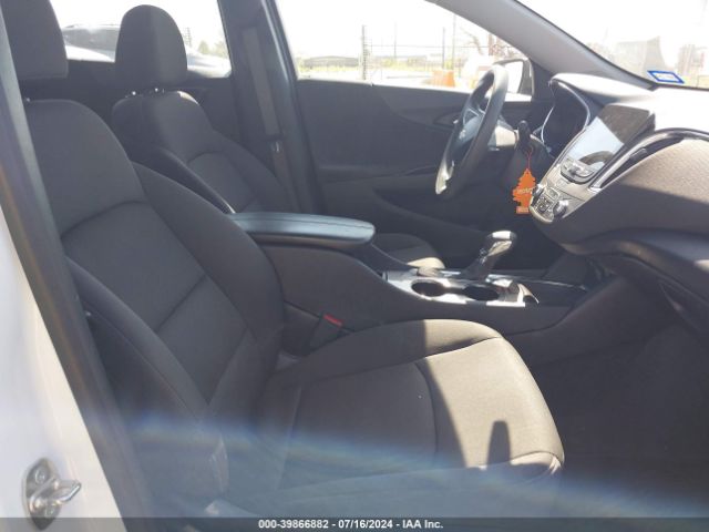 1G1ZD5ST7MF067075 Chevrolet Malibu Fwd Lt