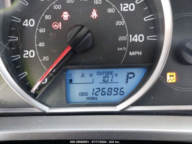 JTMZFREV8E5018786 Toyota RAV4 LE