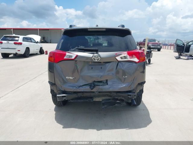 JTMZFREV8E5018786 Toyota RAV4 LE