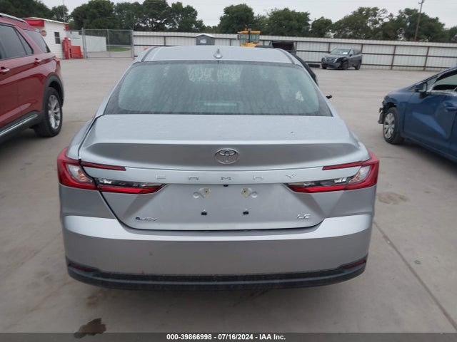 Toyota CAMRY LE 2025 4T1DAACK0SU510681 Image 16