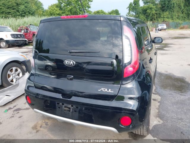 KNDJP3A53J7888571 KIA SOUL +