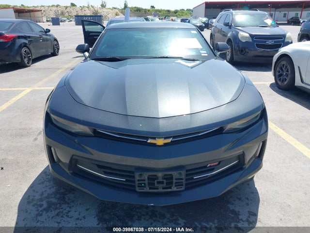 Chevrolet Camaro 2lt 2018 1G1FD1RS7J0189748 Image 12
