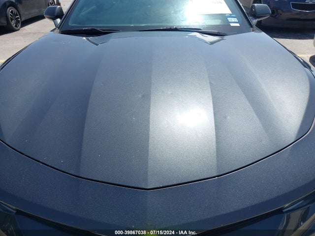 Chevrolet Camaro 2lt 2018 1G1FD1RS7J0189748 Image 6