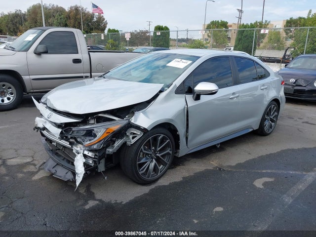 Toyota COROLLA SE 2021 5YFS4MCE8MP061832 Image 2