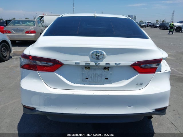 Toyota CAMRY LE 2022 4T1C11AK2NU629996 Image 17