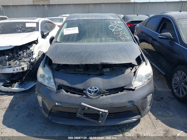 Toyota Prius Two 2015 JTDKN3DU1F0452458 Image 12