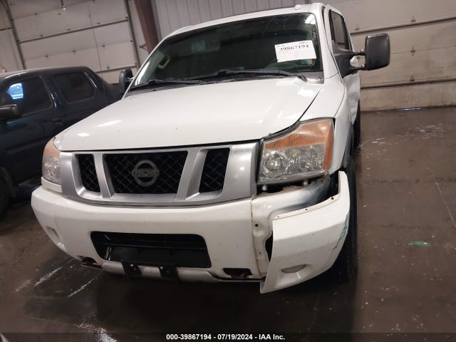 Nissan Titan Pro-4x 2014 1N6BA0EC2EN507742 Image 12