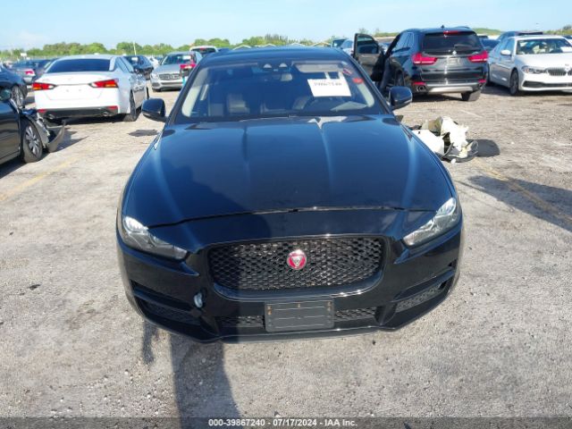 SAJAE4BG4HA945547 Jaguar Xe 25t Prestige