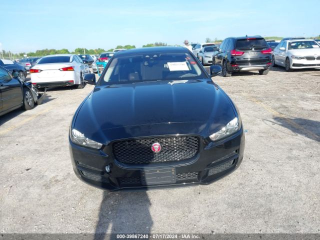 SAJAE4BG4HA945547 Jaguar Xe 25t Prestige